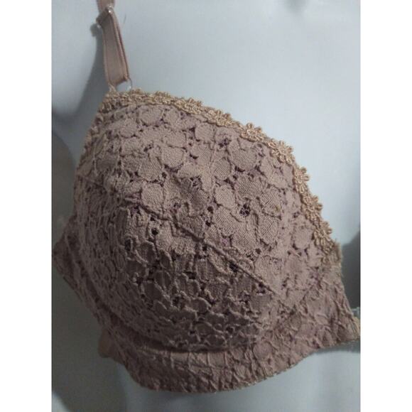 NWT Lynda's World Size 34B Rose Lace Underwire Front Close Bra - Picture 2 of 7